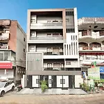 Saltstayz Olive - Pitampura