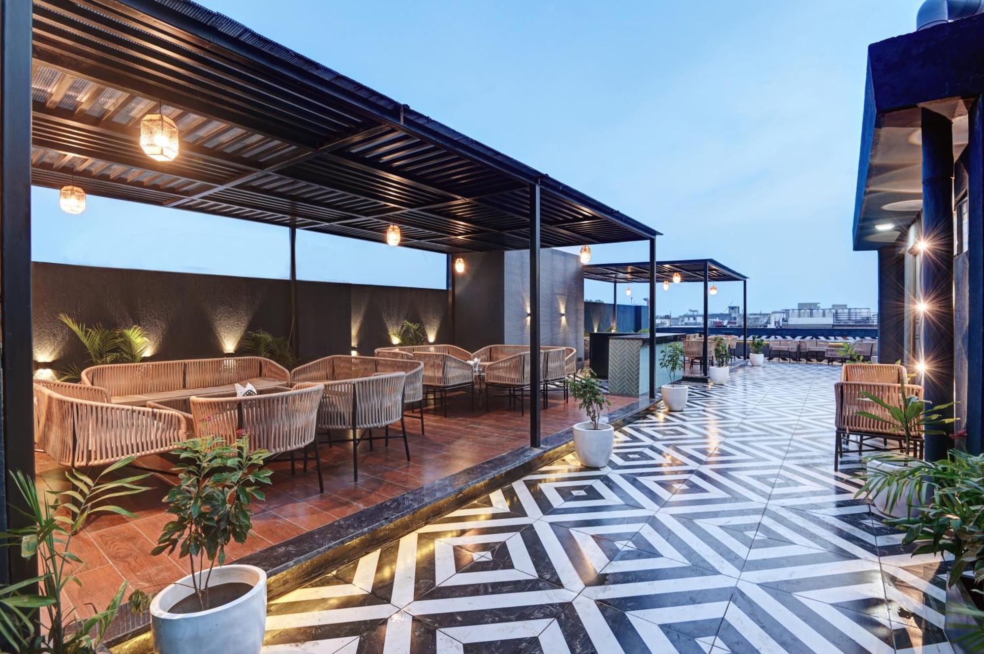 Hotel Saltstayz Olive - Pitampura 4*
