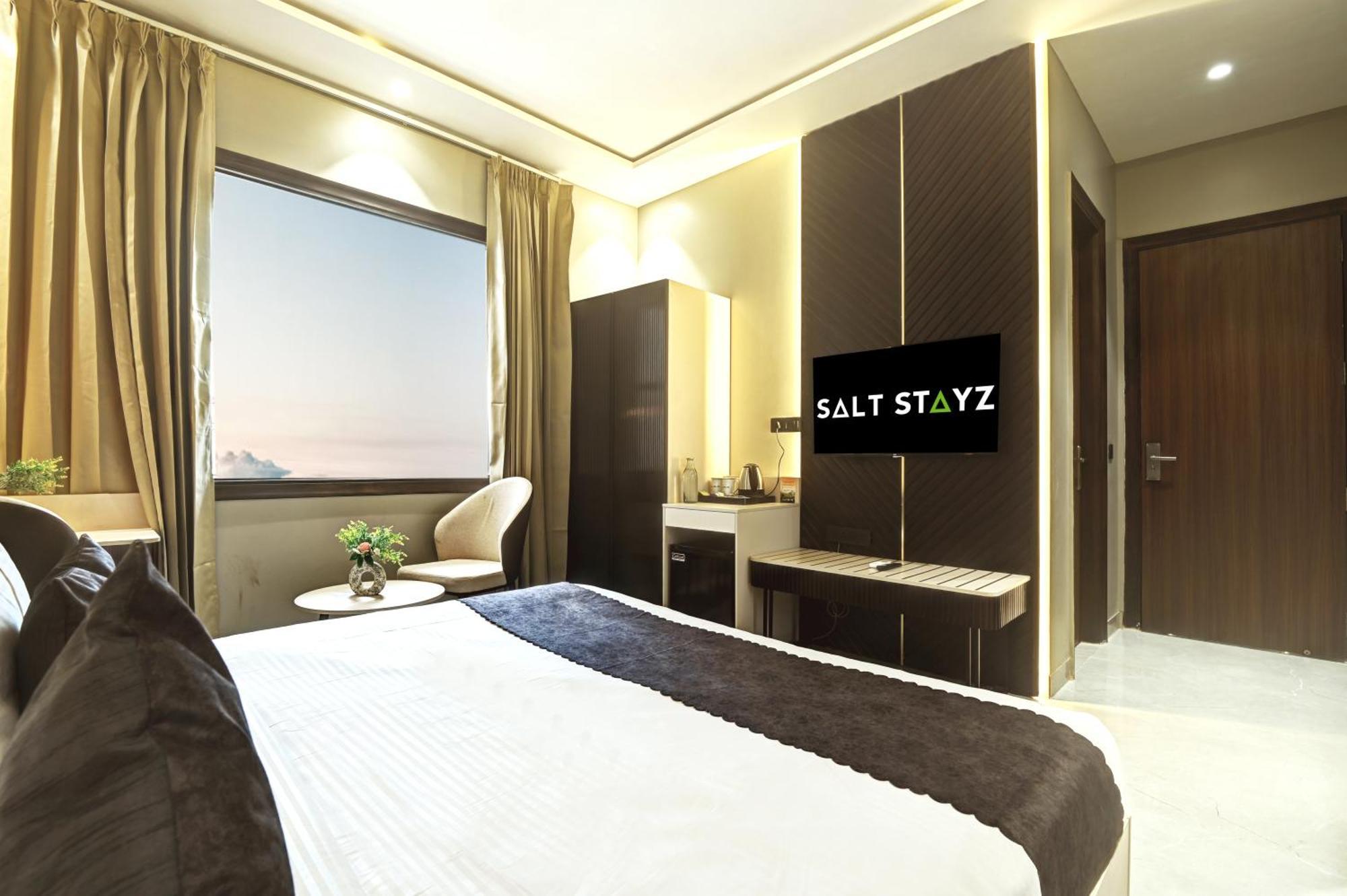 Saltstayz Olive - Pitampura Hotel 4*