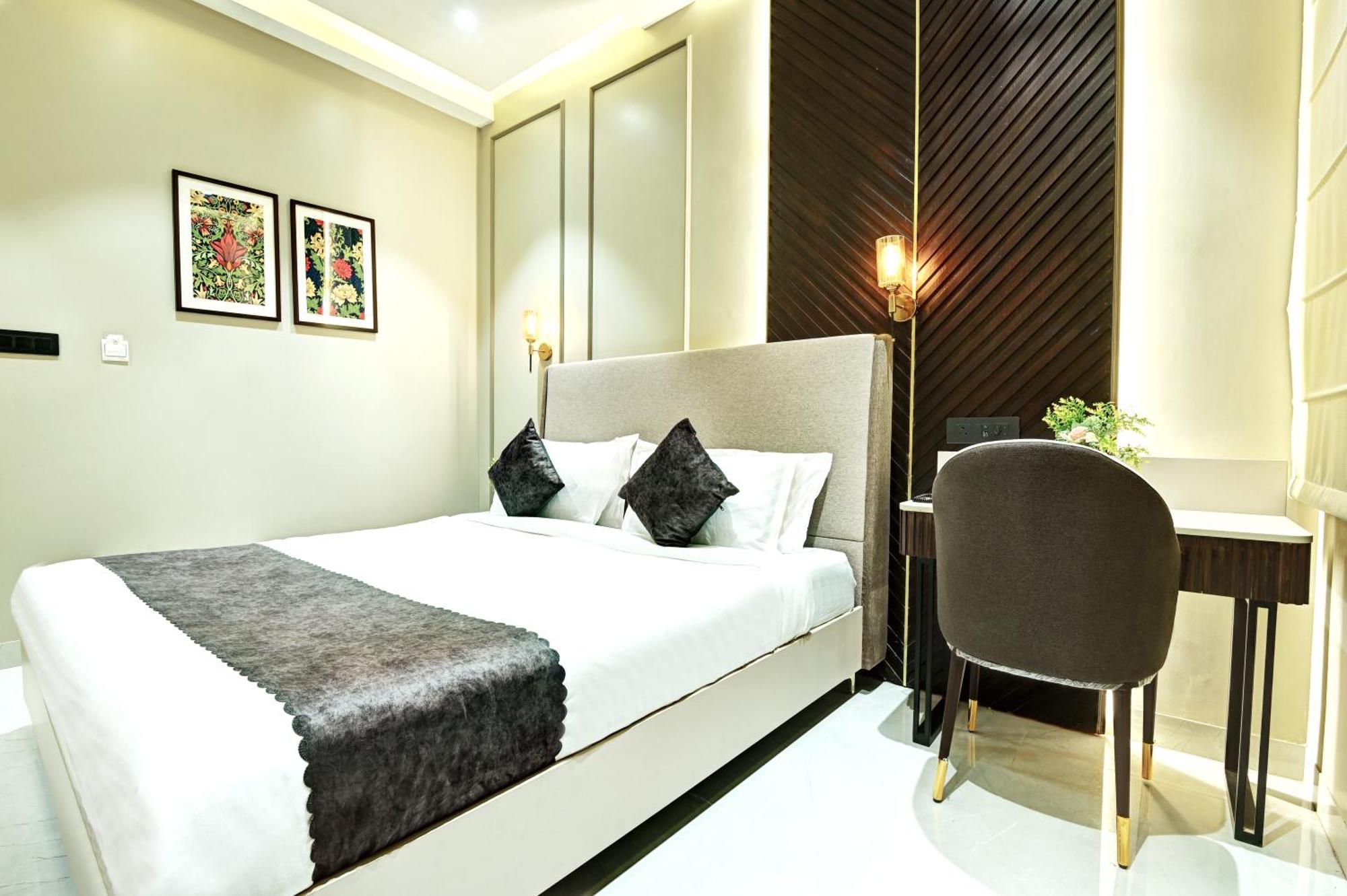 Hotel Saltstayz Olive - Pitampura