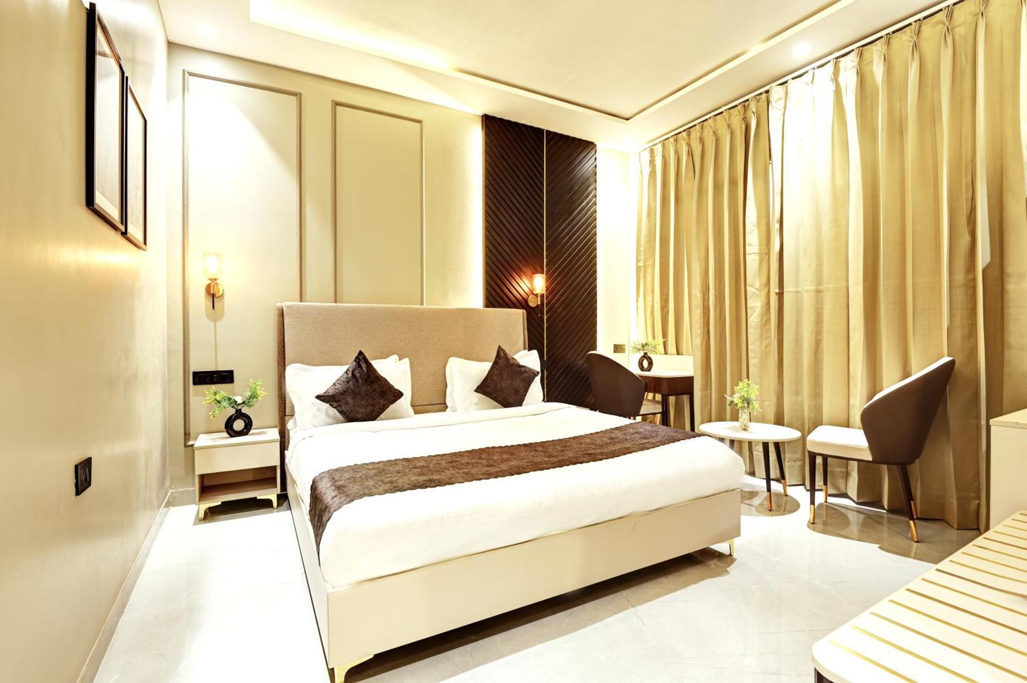 Saltstayz Olive - Pitampura New Delhi