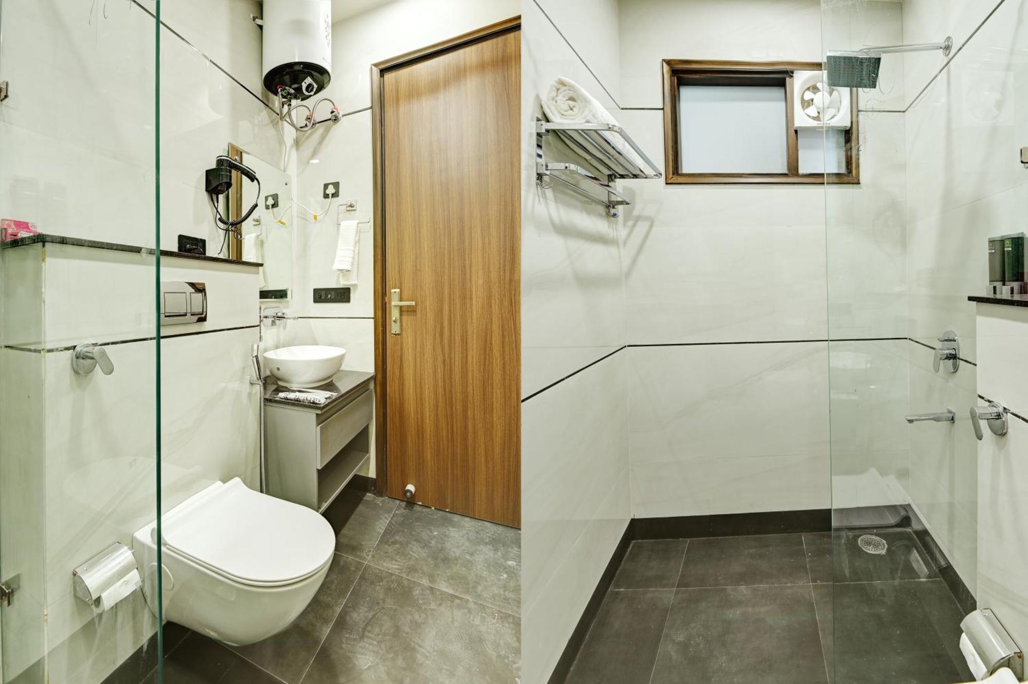 Hotel Saltstayz Olive - Pitampura 4*