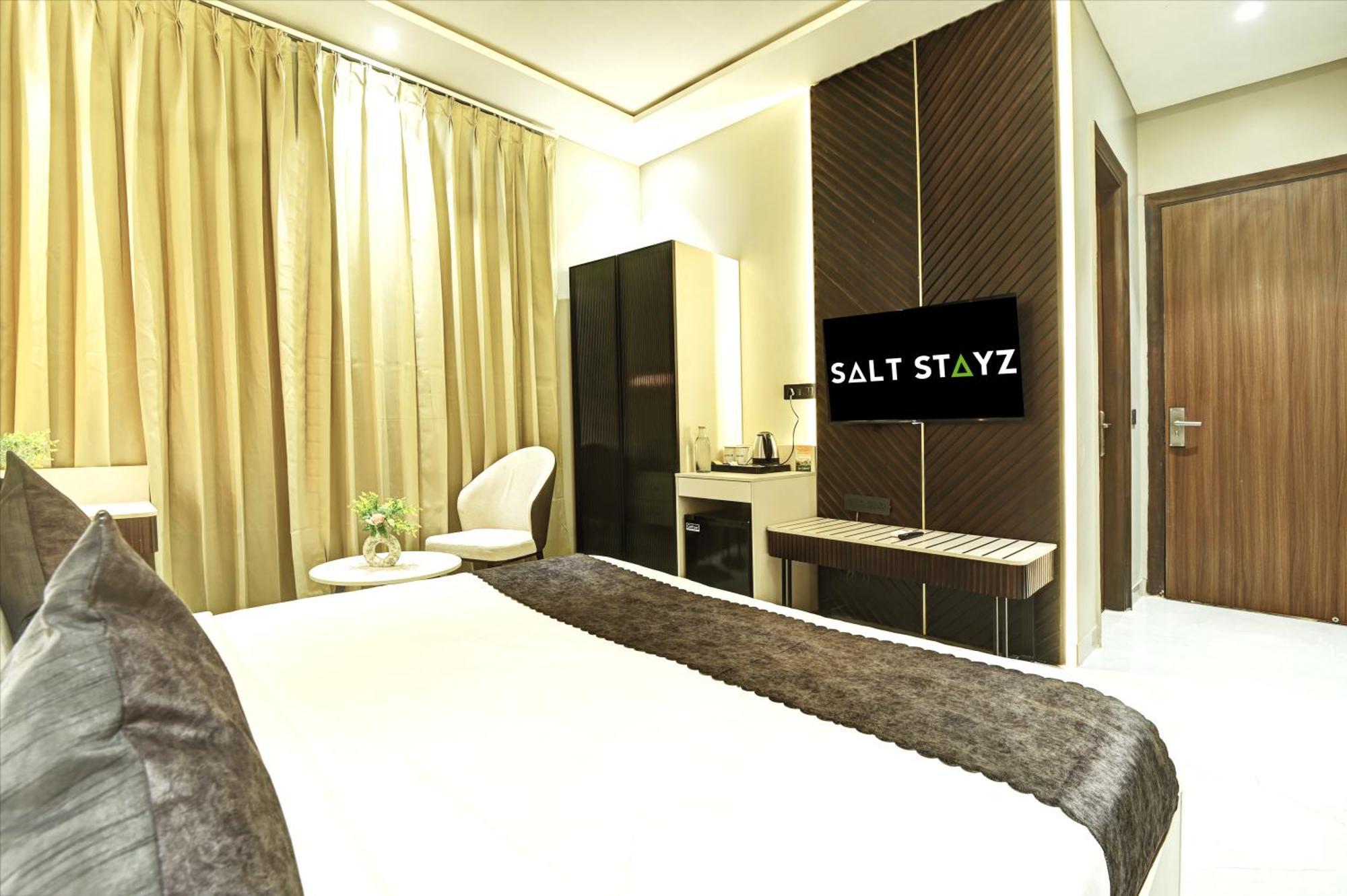 Saltstayz Olive - Pitampura Hotel 4*